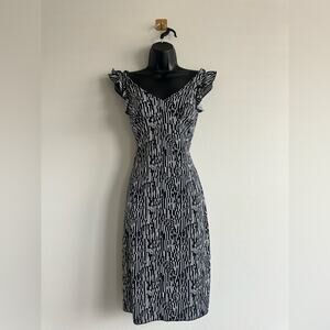 Vintage 90s Style White Abstract Ruffle Sleeve Midi Dress Size S